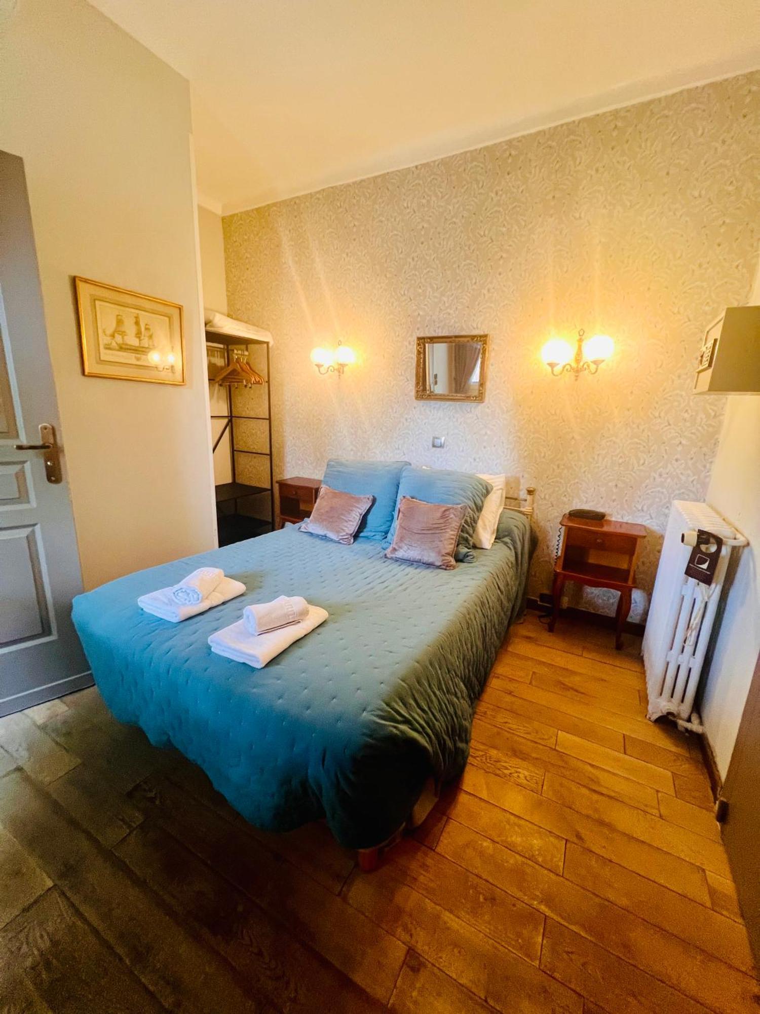 Hotel Le Ponteil أنتيب المظهر الخارجي الصورة