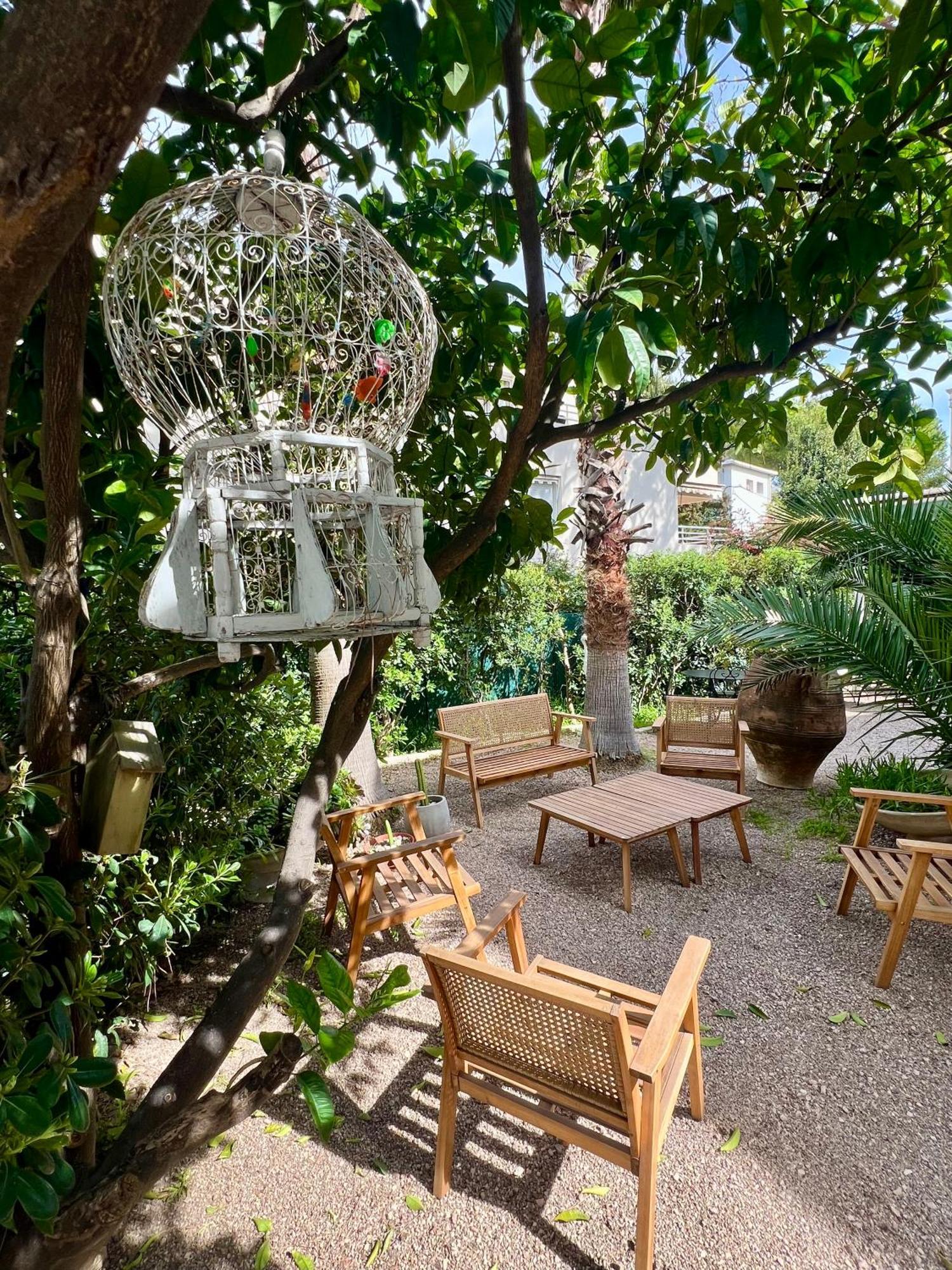 Hotel Le Ponteil أنتيب المظهر الخارجي الصورة